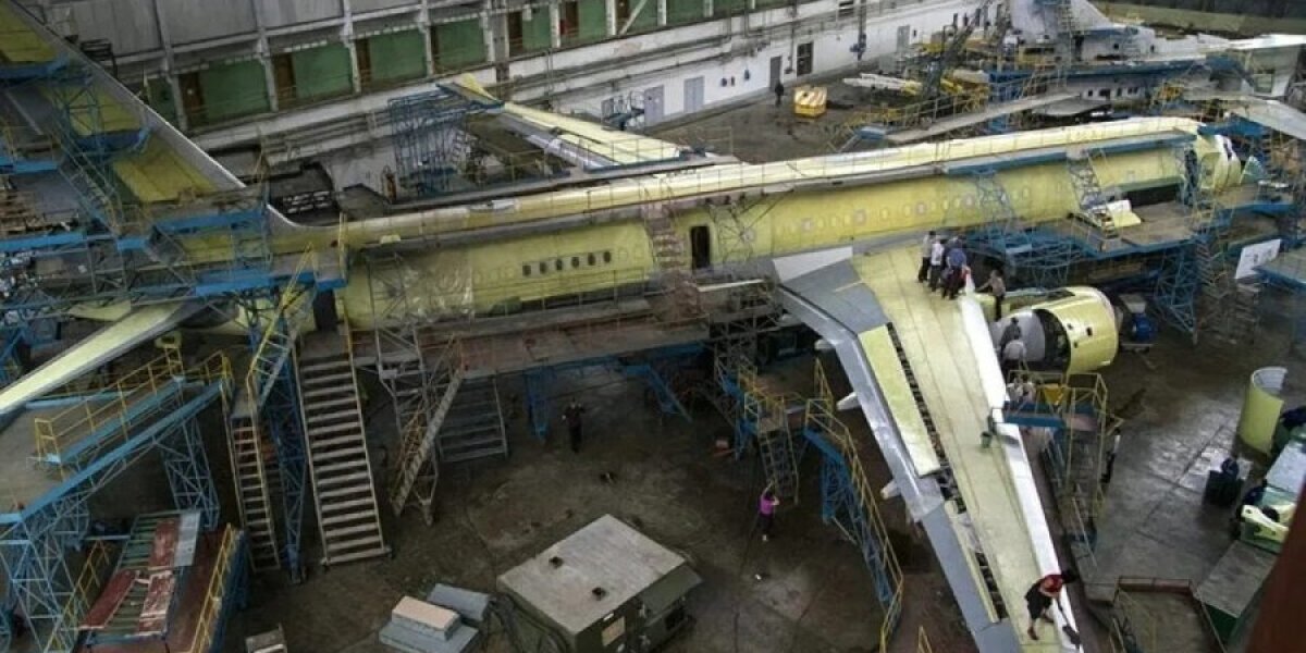 Несгибаемый Ту-214: либералы били – не добили, «эффективные менеджеры» воровали — подавились Несгибаемый Ту-214: либералы били – не добили, «эффективные менеджеры» воровали — подавились