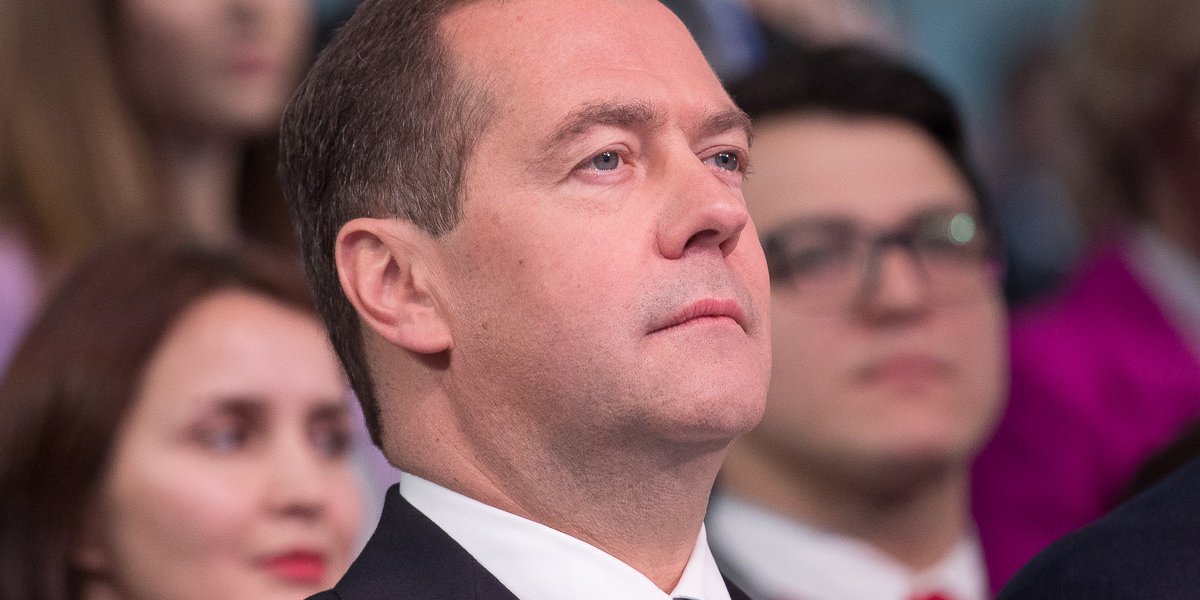 «Это уже не сценарий, а реальность»: Медведев пригрозил Лондону и Парижу ядерным ударом в ответ на передачу технологий Киеву «Это уже не сценарий, а реальность»: Медведев пригрозил Лондону и Парижу ядерным ударом в ответ на передачу технологий Киеву