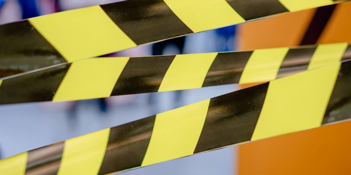 «Он просто подошёл к машине»: в Москве смертник подорвал себя рядом с экипажем ДПС, погиб офицер «Он просто подошёл к машине»: в Москве смертник подорвал себя рядом с экипажем ДПС, погиб офицер