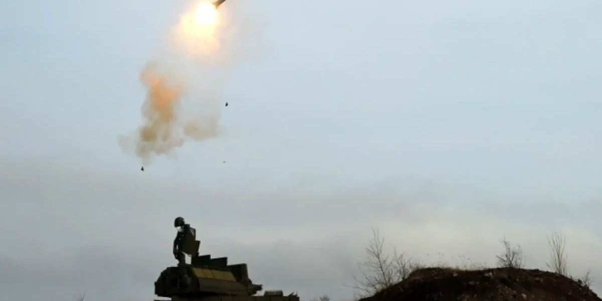 От Чувашии до Крыма: массированная атака БПЛА отражена силами противовоздушной обороны От Чувашии до Крыма: массированная атака БПЛА отражена силами противовоздушной обороны