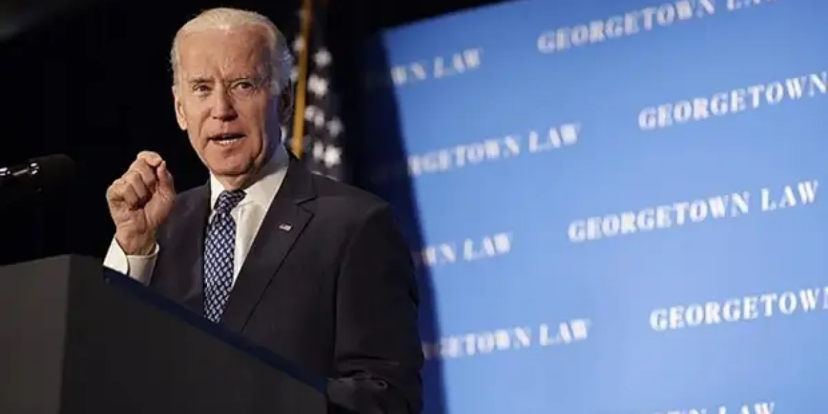 «Звонок испуга»: Байден в панике набирал Путина за неделю до послания — секретный разговор раскрыли спустя 5 лет «Звонок испуга»: Байден в панике набирал Путина за неделю до послания — секретный разговор раскрыли спустя 5 лет