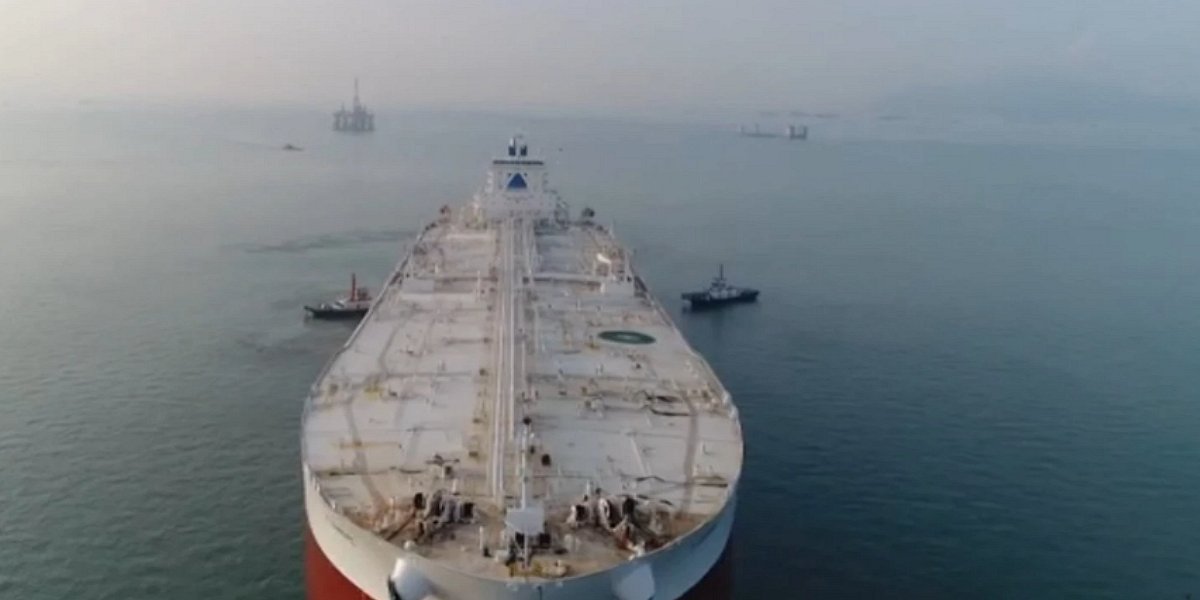 Иран душит мировую экономику: перекрыт Ормузский пролив, нефть может взлететь до $150 Иран душит мировую экономику: перекрыт Ормузский пролив, нефть может взлететь до $150