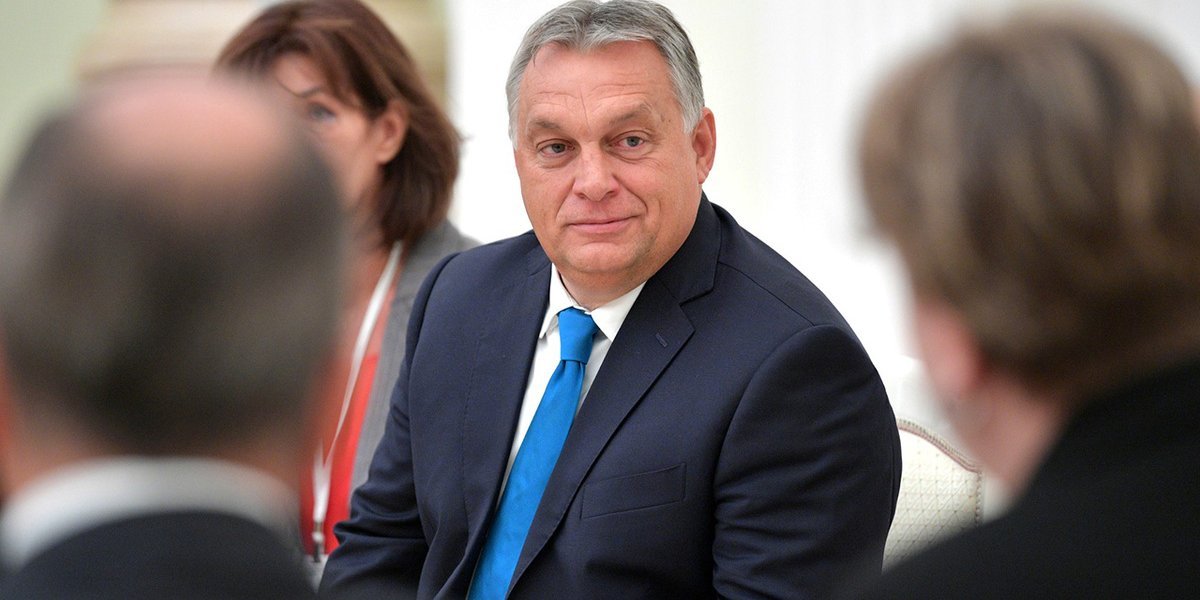 Орбан достал козырь: спутниковые снимки уличают Киев во лжи о «Дружбе» Орбан достал козырь: спутниковые снимки уличают Киев во лжи о «Дружбе»