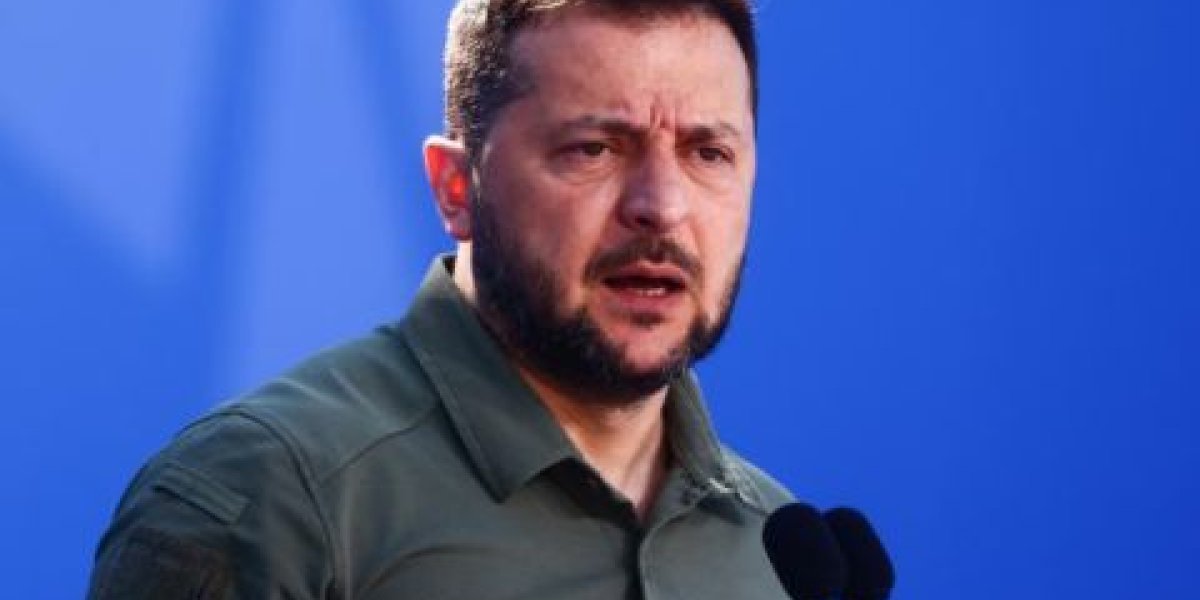 Зеленский захотел отодвинуть Россию: Киеву нужна буферная зона на нашей территории Зеленский захотел отодвинуть Россию: Киеву нужна буферная зона на нашей территории